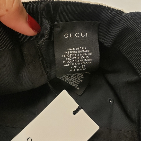 Hat - Picture 3 of 5